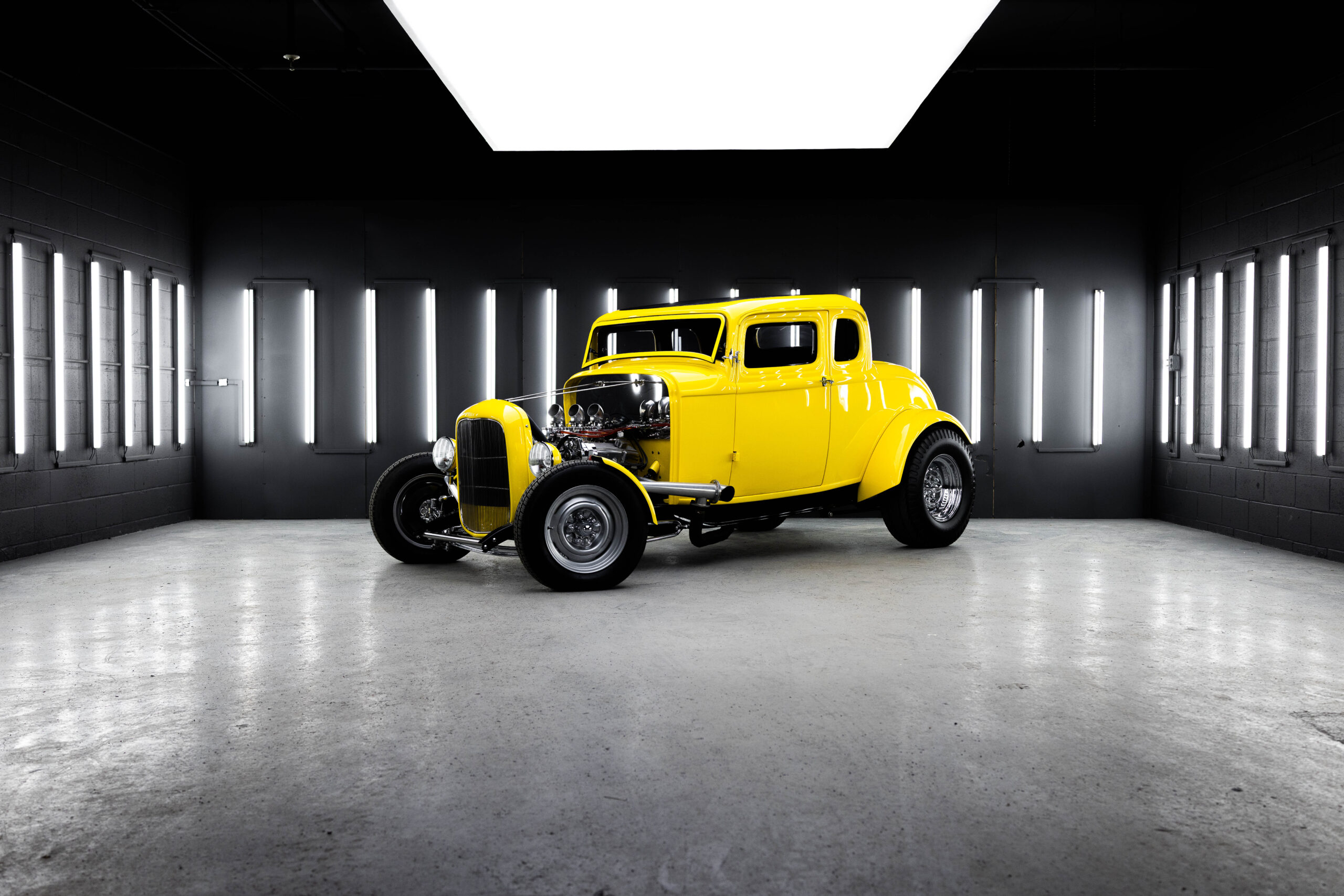 32 Ford 5 window