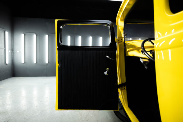 32 Ford 5 window - Image 47