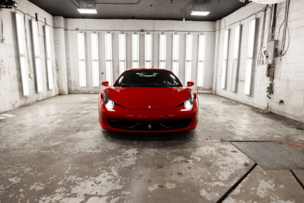 2010 Ferrari 458 - Image 2