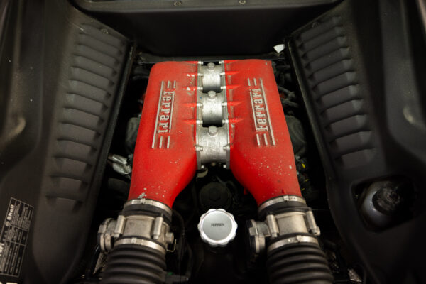 2010 Ferrari 458 - Image 7