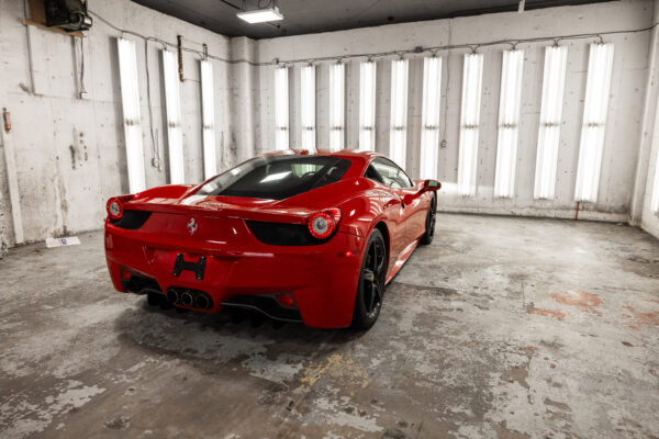 2010 Ferrari 458 - Image 4