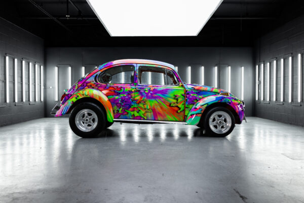 1972 Colorful Electric vw Bug - Image 9