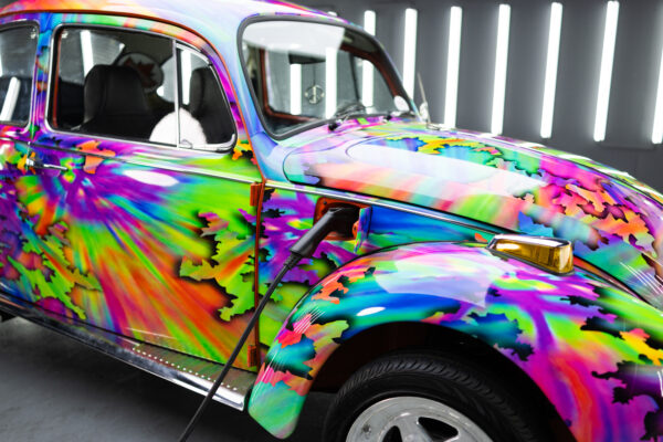 1972 Colorful Electric vw Bug - Image 5