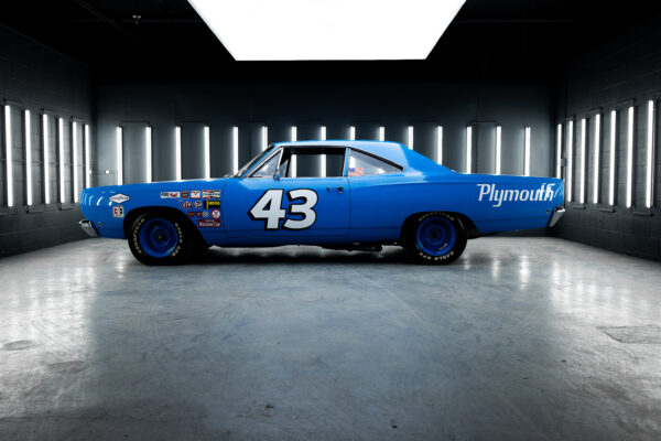 1969  Plymouth Roadrunner (Petty's Roadrunner) - Image 31