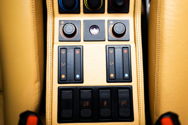 1989 Ferrari 328 GTB - Image 19