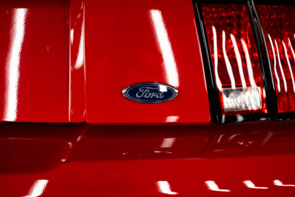 2003 Ford Mustang Mach 1 - Image 19