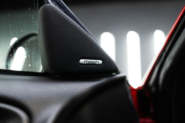 2003 Ford Mustang Mach 1 - Image 33